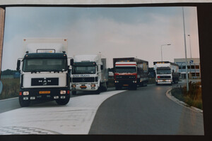Uit De Oude Doos