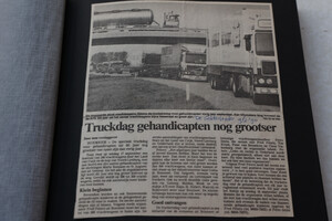 Uit De Oude Doos